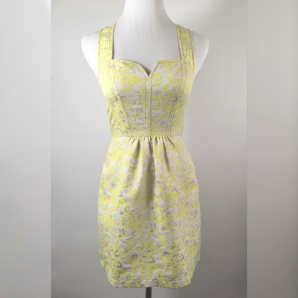 Urban Outfitters Kimchi Blue Poolside shift dress - Picture 2 of 8